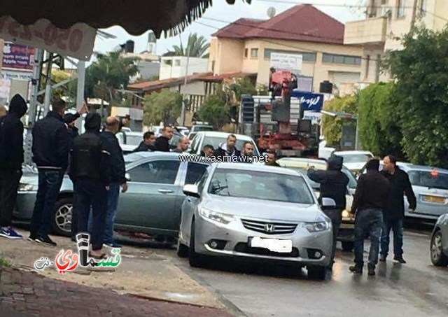 كفرقاسم : مستوطنون يوجهون السلاح على احد المواطنين ويطلقون عيارات ناريه في الهواء في شارع السلطاني